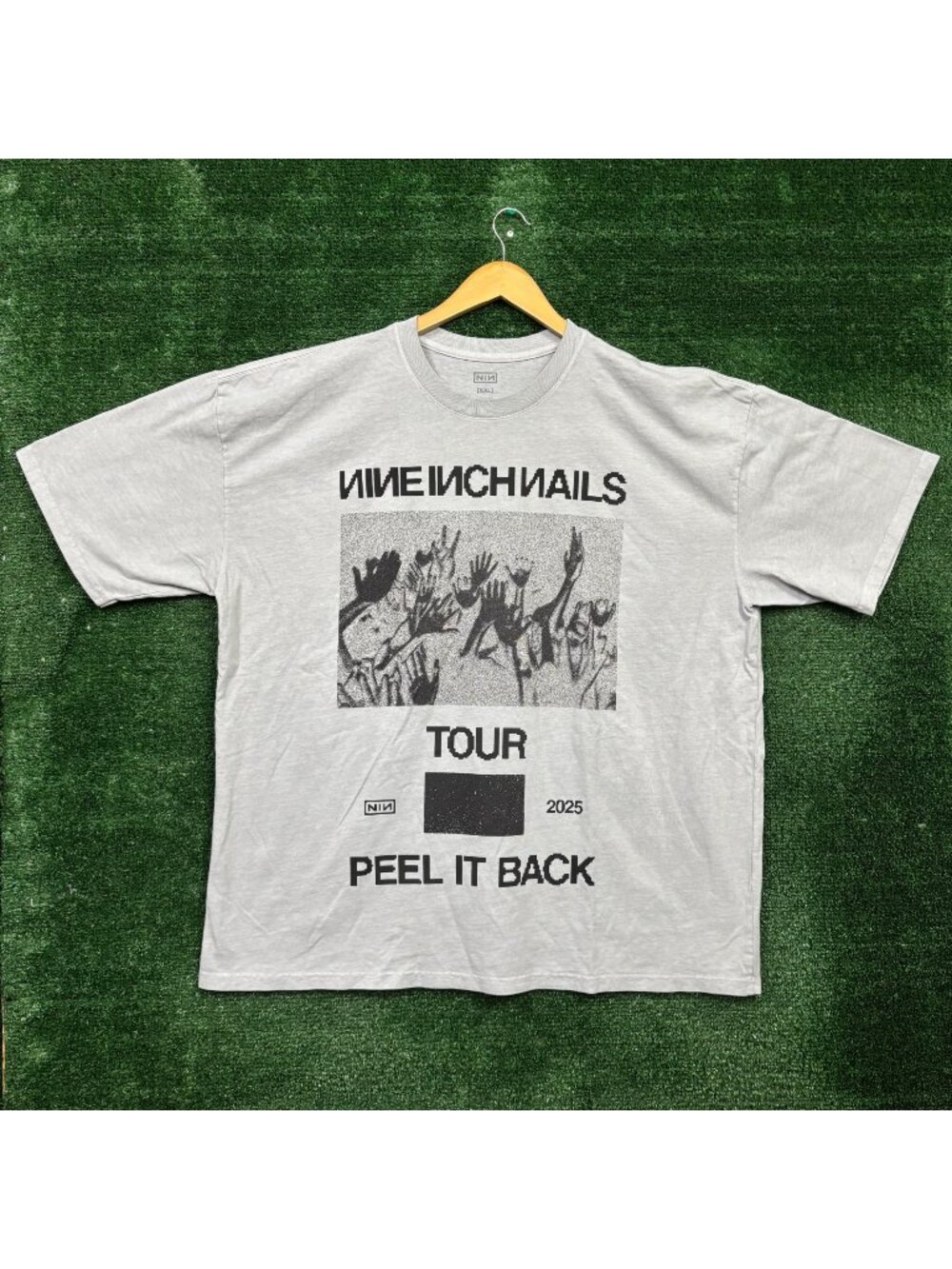 Nine Inch Nails Peel It Back Tour Rock Band T-Shirt Size XXL